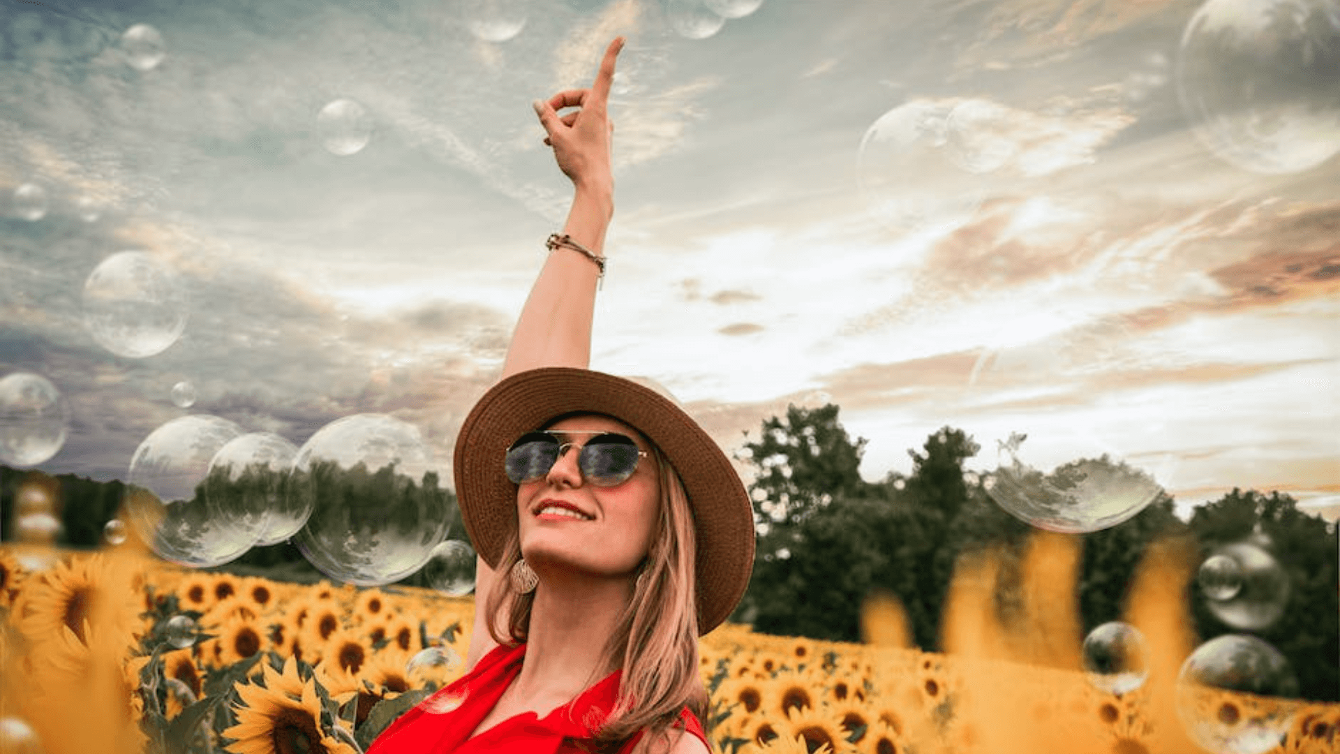 yacht_video_V15 (1).png